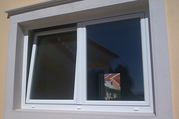 Serralharia Farrau - Caixilharias