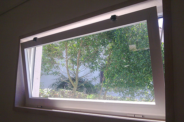 Serralharia Farrau - Caixilharias