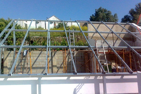 Serralharia Farrau - Estruturas Metálicas